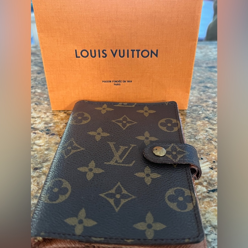 Louis Vuitton Monogram Agenda